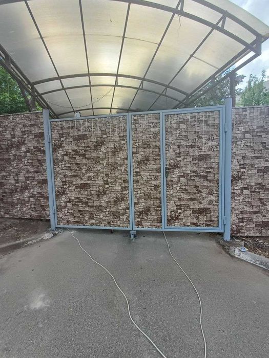 Будуємо паркани в Вишневому, Києві та Київській області з гарантією!