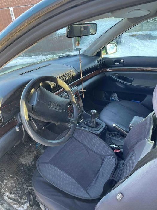 Sprzedam Audi A4 B5 1,9 TDI