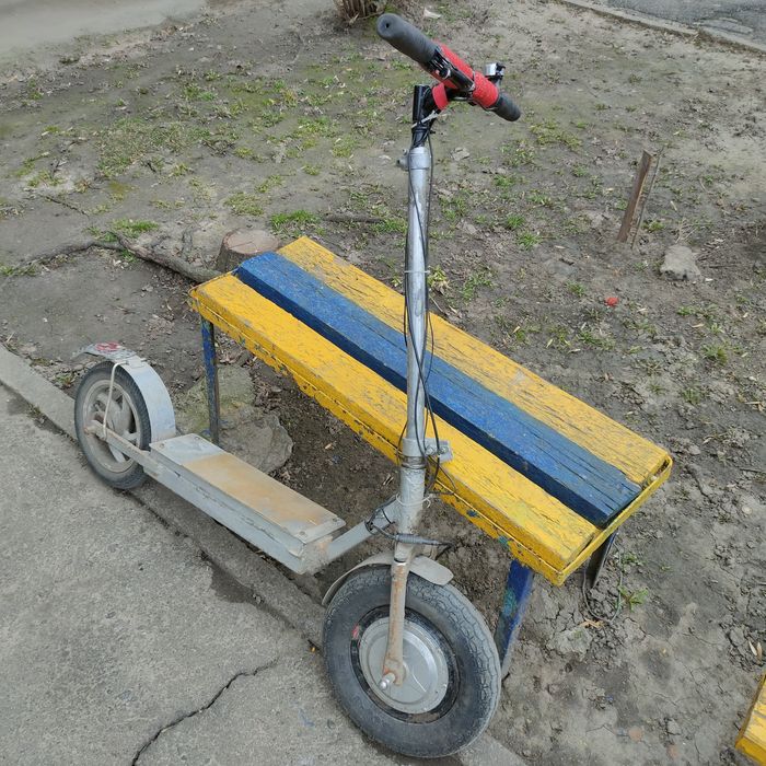 Успейте,Продам рабочий самокат с рамой