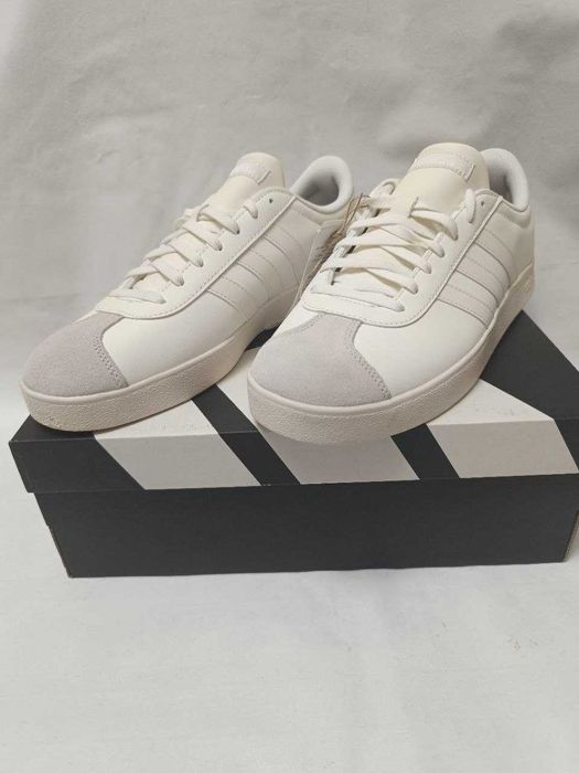 Кросівки adidas vl court base schuh JQ3038