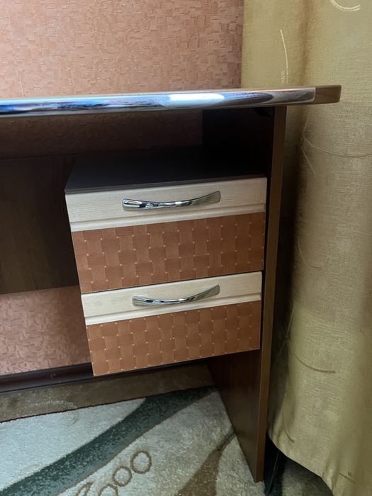 Письмений столик