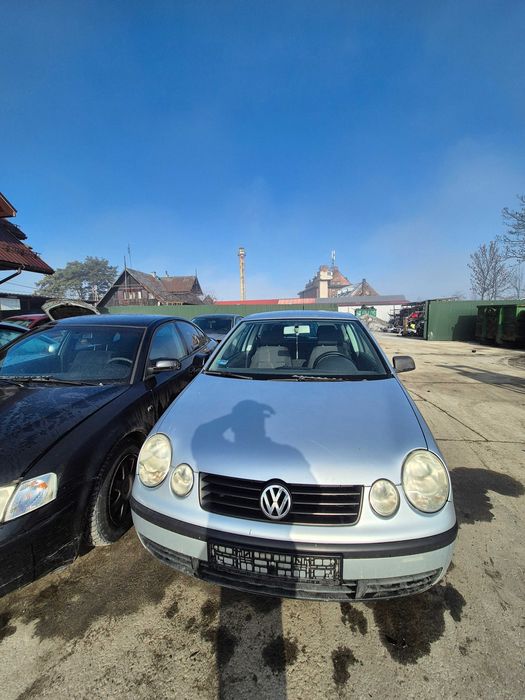 Volkswagen Polo 1.2B 47kw 2002r 64km Na części