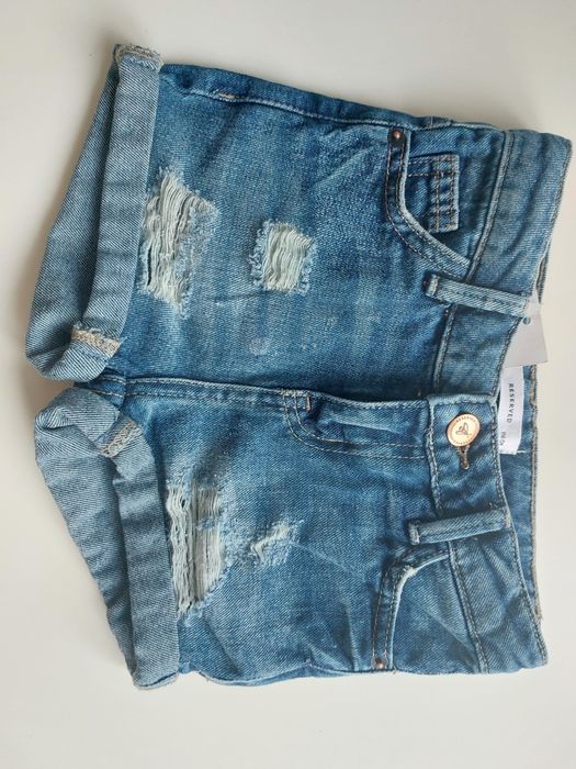 Nowe spodenki jeansowe reserved 116