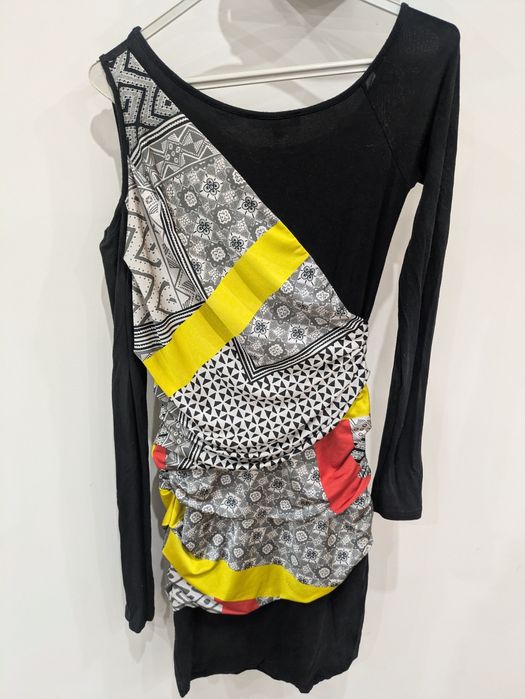 Vestido preto para senhora