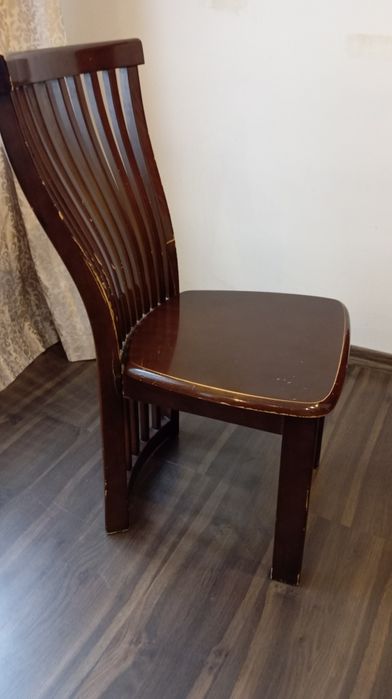 Стільці дерев'яні 4 шт