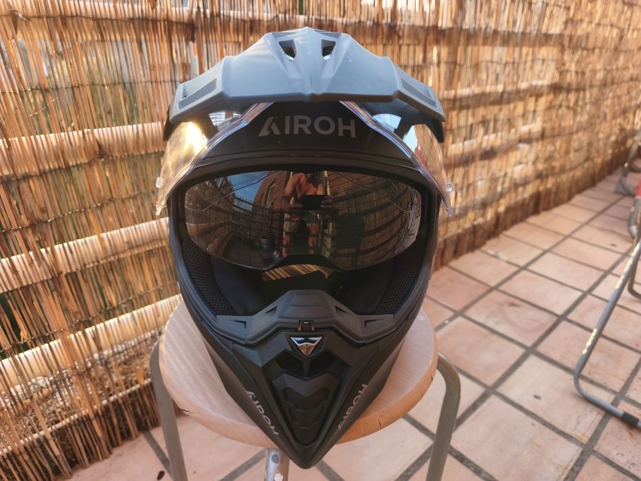 Airoh Commander 2
