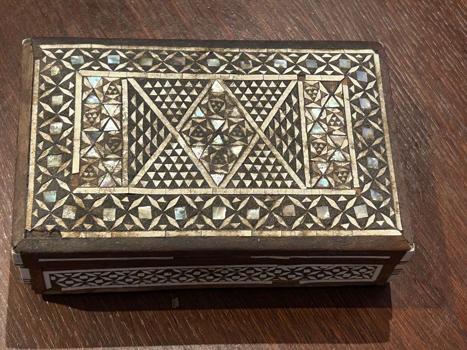 Szkatułka drewniana