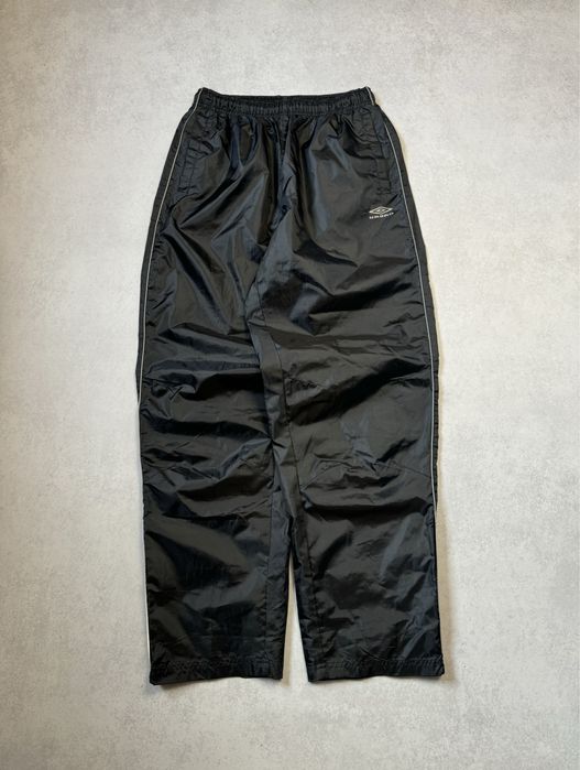 Вінтажні нейлонові штани Umbro чоловічі чорні оригінал