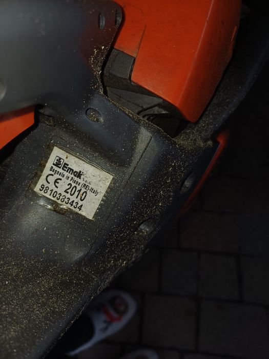 Продам бензопилу олеомак