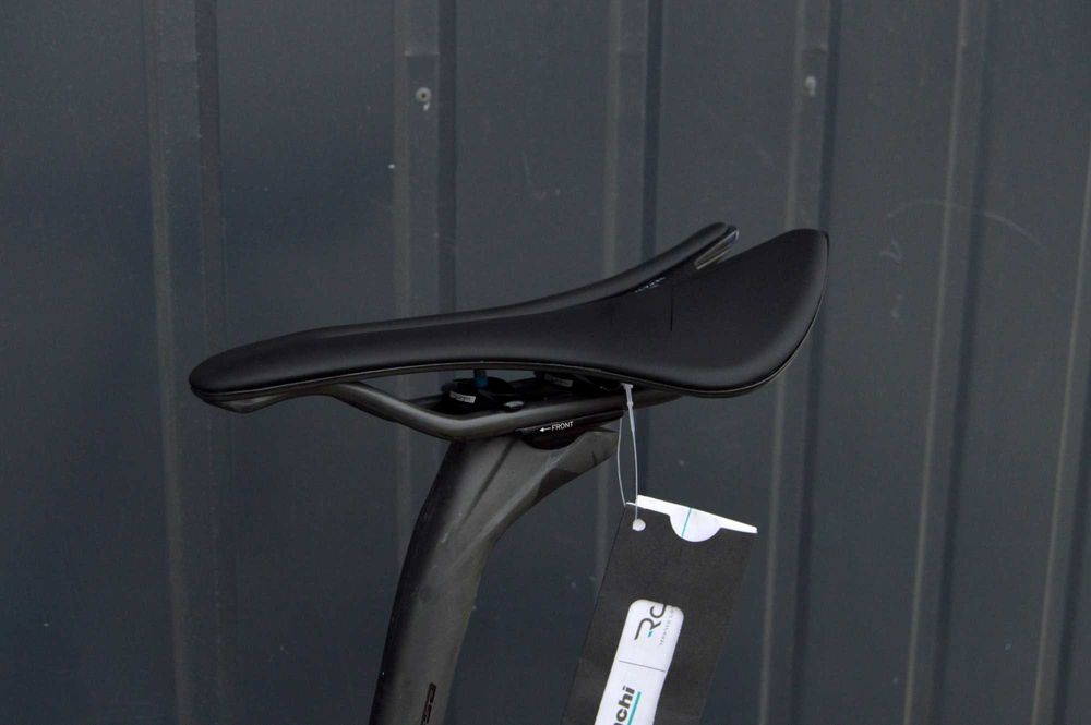 BIANCHI SPECIALISSIMA CV DISC Ultegra Di2 7,3kg 53 szosa szosowy