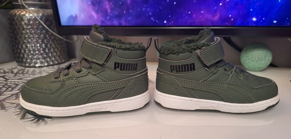 Buty zimowe przejściowe sneakersy wysokie ocieplane Puma rozm.23