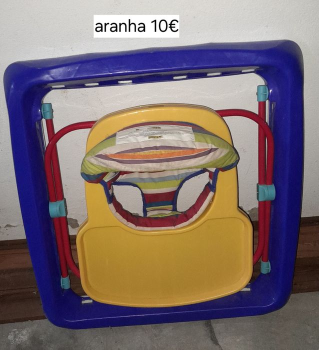 Cadeiras auto e cadeira de passeio