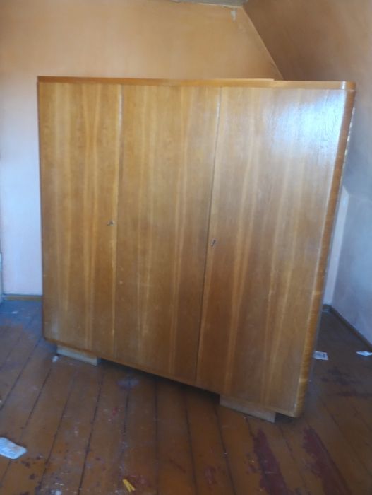 Szafa olsztyńska fabryka mebli