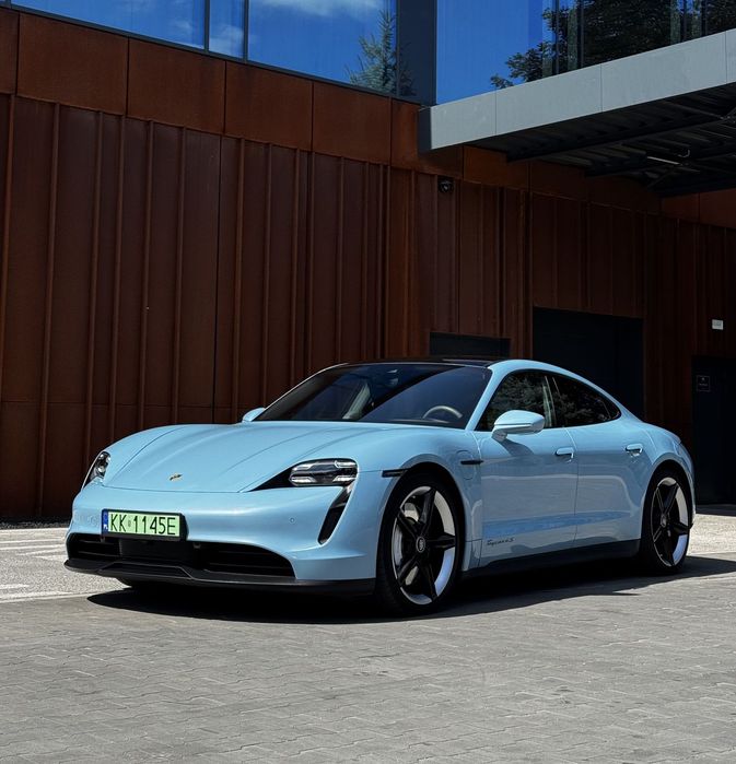 Porsche Taycan