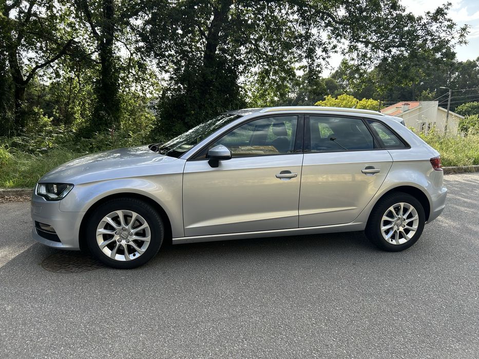 Audi a3 Sportback 1.6 Attraction 2015