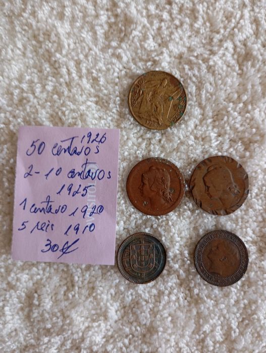 Moedas de centavos e reis426020492720875521