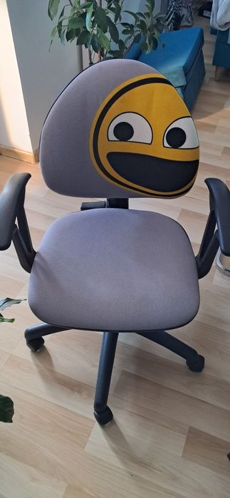 Fotel obrotowy biurowy