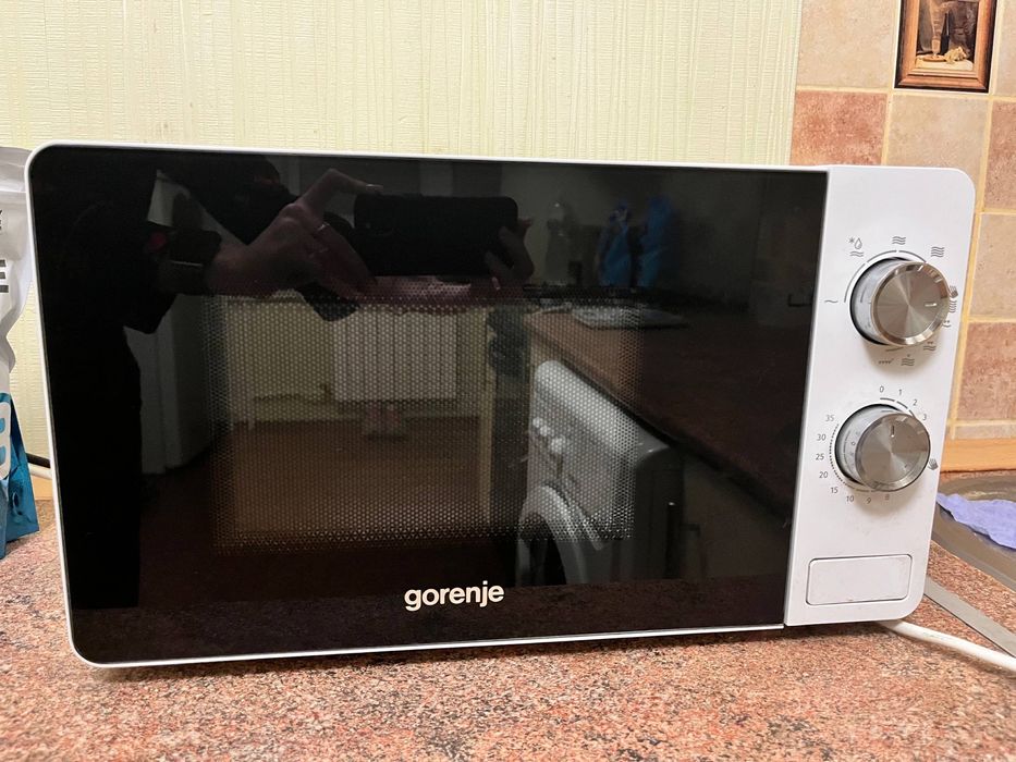 мікрохвильова піч