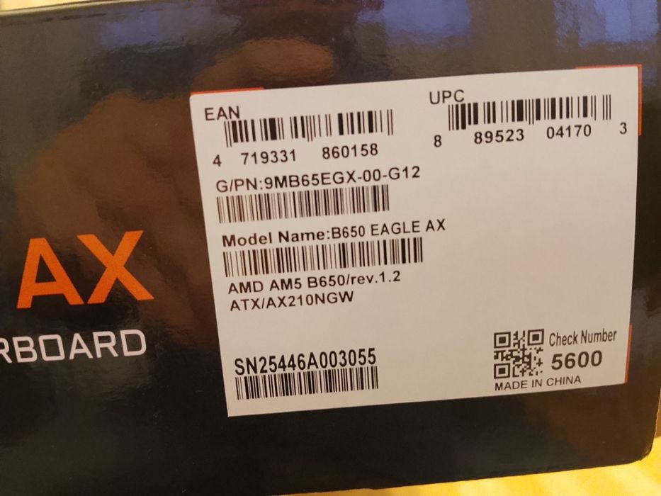 Płyta główna Gigabyte b650 eagle AX