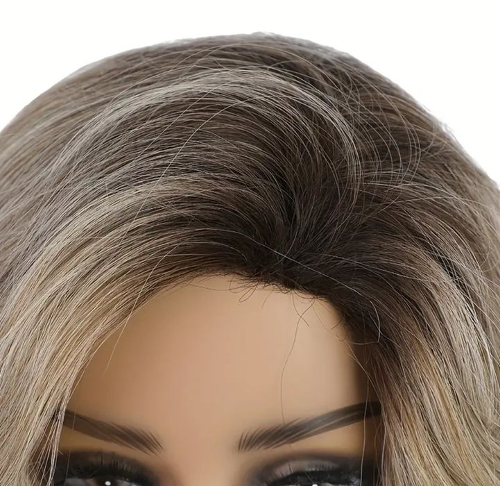 Peruka blond platyna gradient