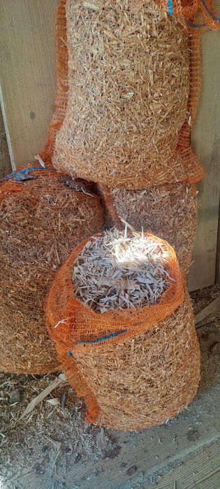 Zrębka drzewna do ściółkowania roślin