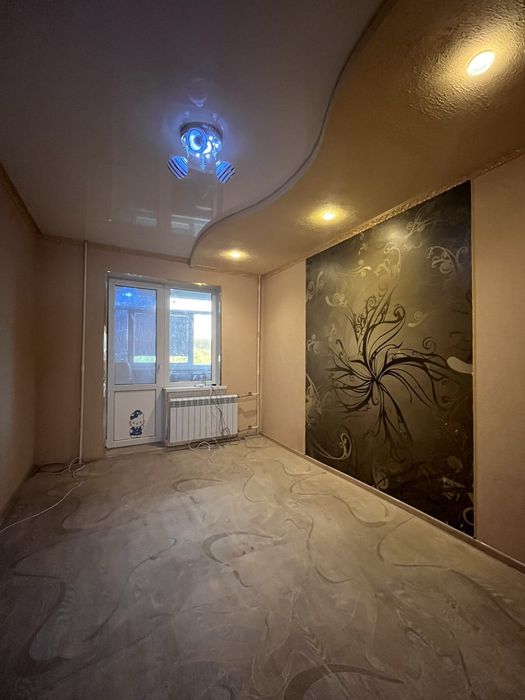 Продается 3 комнатная квартира на Химике