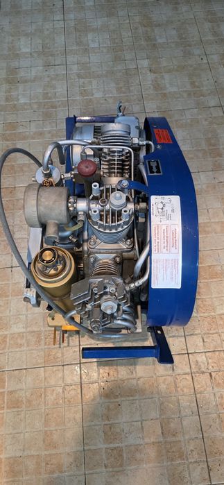 Compressor de mergulho Bauer