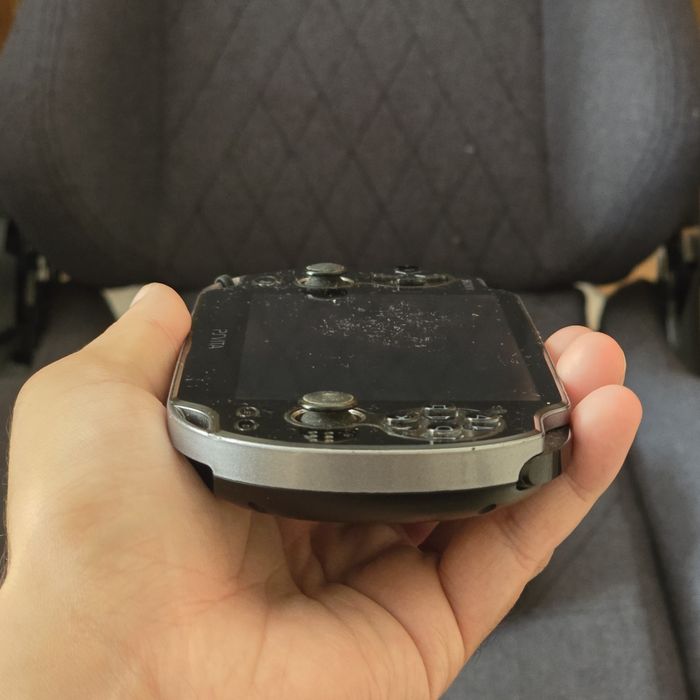 Playstation Vita 1003 OLED Desbloqueada