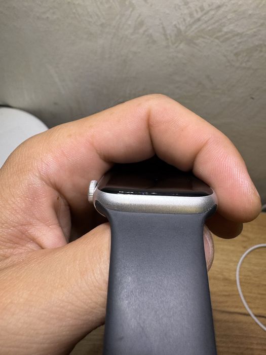 Apple Watch se 44 mm акб 100% гарний  стан
