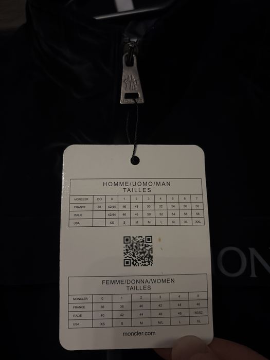 Чоловіча Вітровка Moncler розмір XL