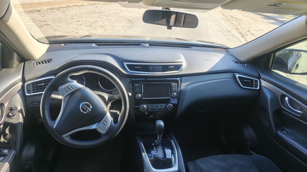 Продам nissan rogue 2017