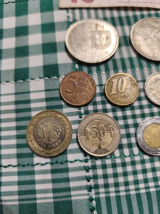 Moedas de vários países