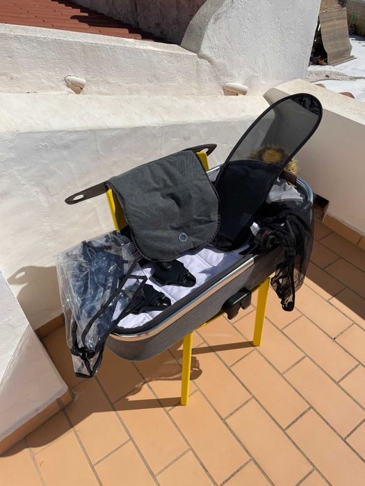 Maxi-Cosi Oria Alcofa - Trillic Grey, muito bom estado