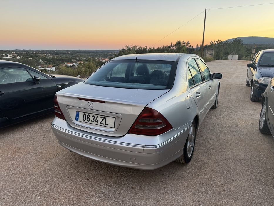 Mercedes C220 caixa automatica