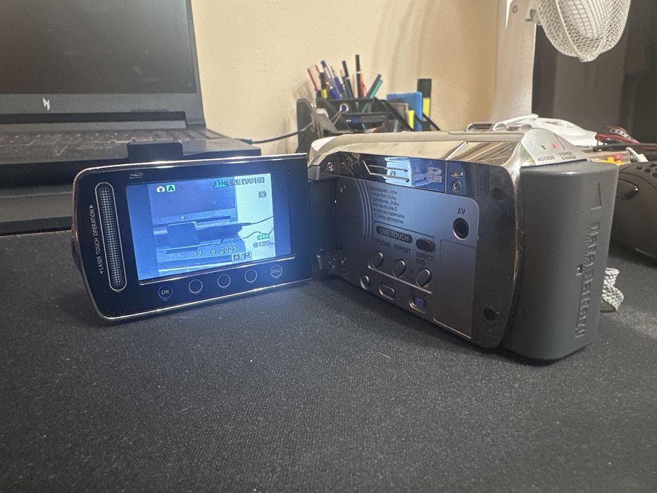 *MEGA TANIO* Kamera JVC gz-ms120se