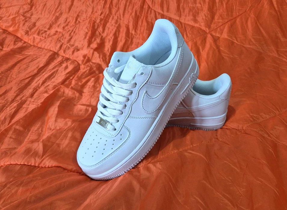 Ténis Nike Air Force One – branco – 42