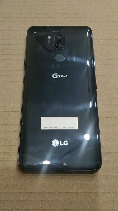 LG G7 ThinQ 64GB - Como Novo + Caixa e Acessórios