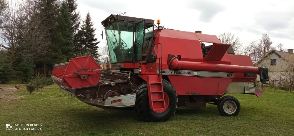 Kombajn zbożowy Massey Ferguson