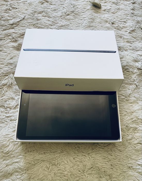Apple Ipad 9 geração 2022 64 Gb/10.2”