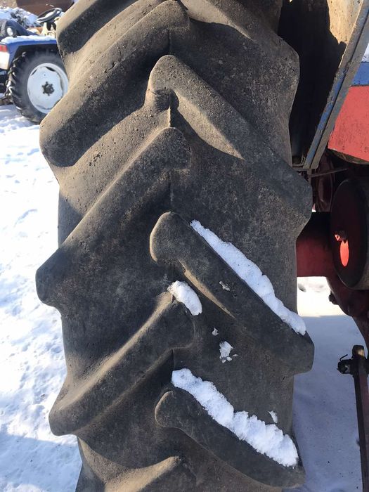 Пара коліс у зборі. Юмз, Т 40.