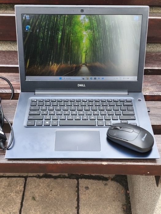 Laptop Dell Vostro 5471,   8/256SSD