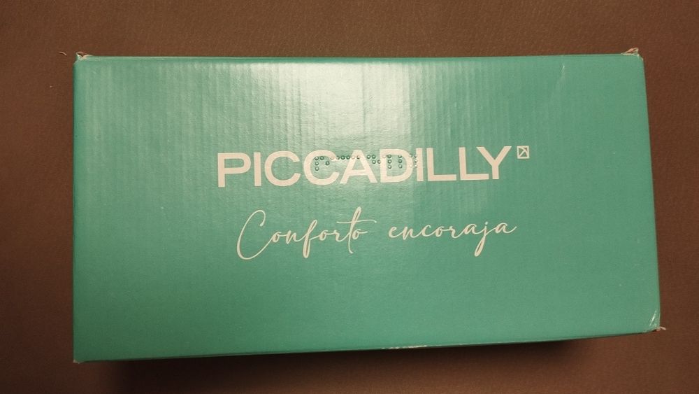 Sapatos Picadilly