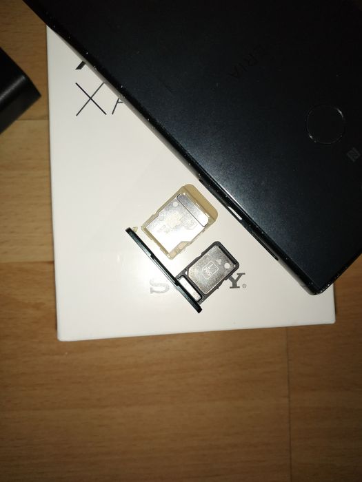 Smartfon Sony Xperia XA2