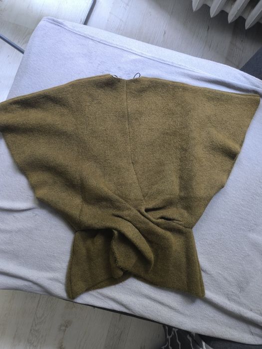 Nowy sweter Zara M kopertowy khaki