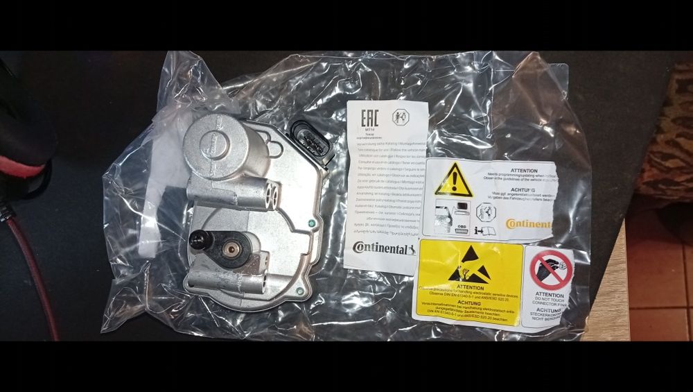Регулятор дроссельной заслонки Continental VDO A2C59513862 Germany