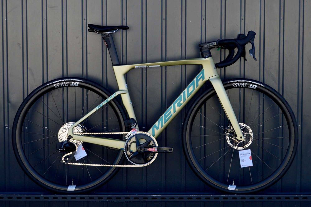 FVat23 aero mała MERIDA REACTO Rival-Edition AXS 2x12 szosa XXS S