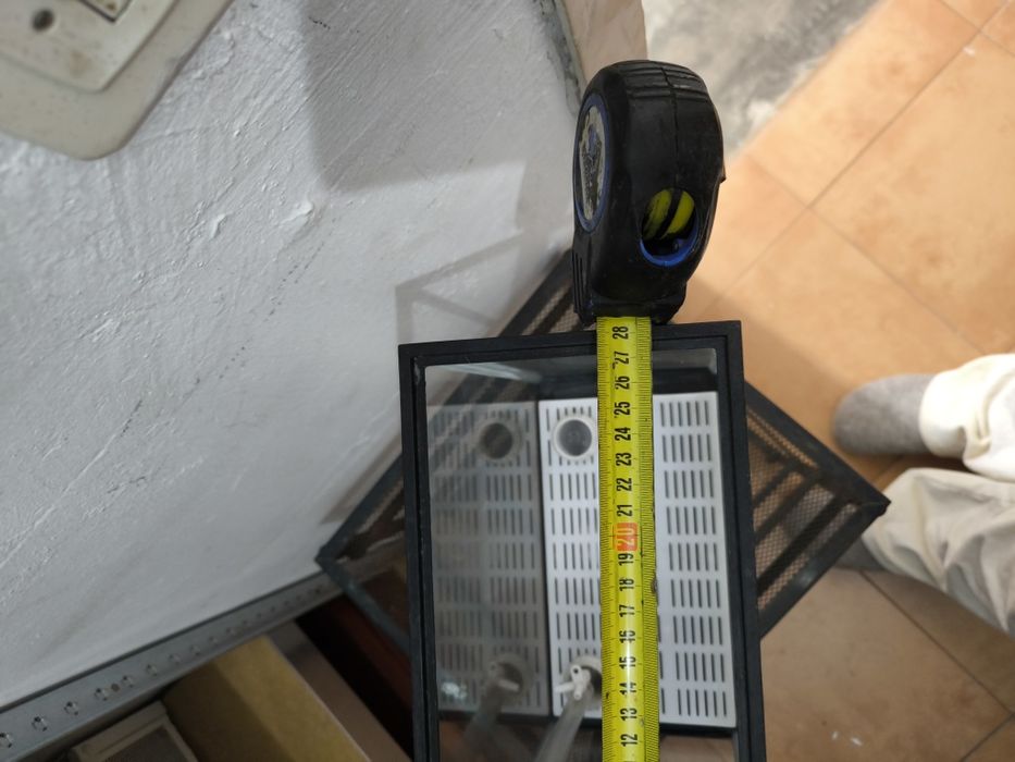 Vendo aquário pequeno