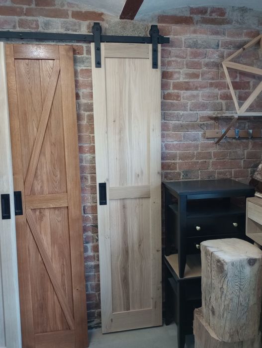 Drzwi dębowe, przesuwne