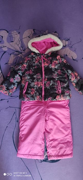 Продам теплий зимовий костюм carter's