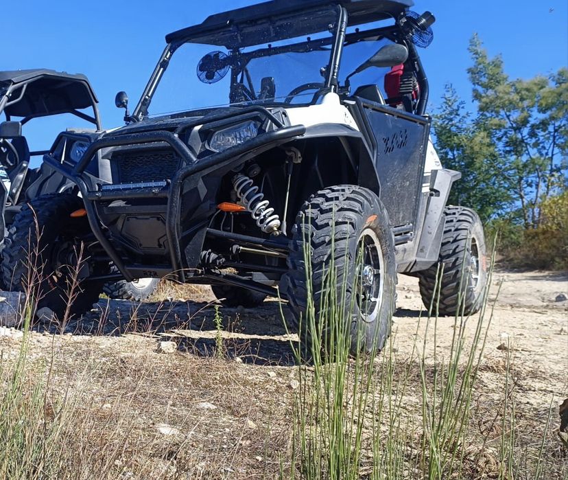 Polaris RZR 800 S - Buggy